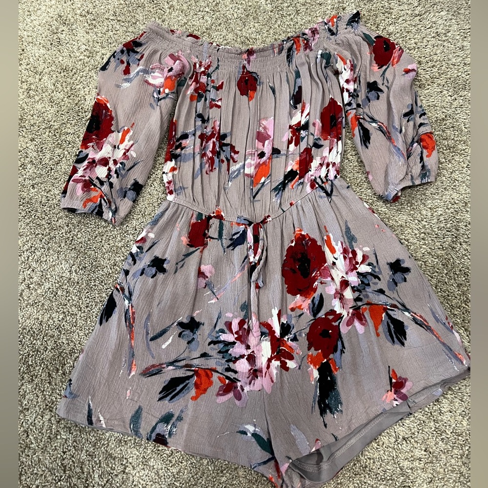 Off the shoulder, mid sleeve, draw string romper (size small)